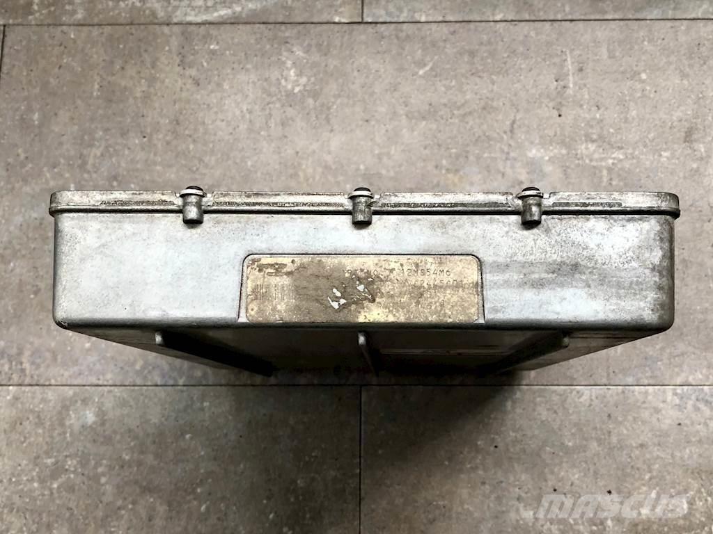 Mack V-Mac Electrónica