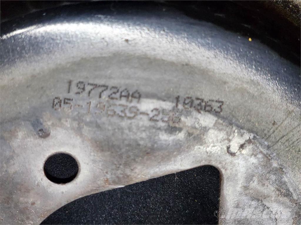  Unmarked Transportes - Outros
