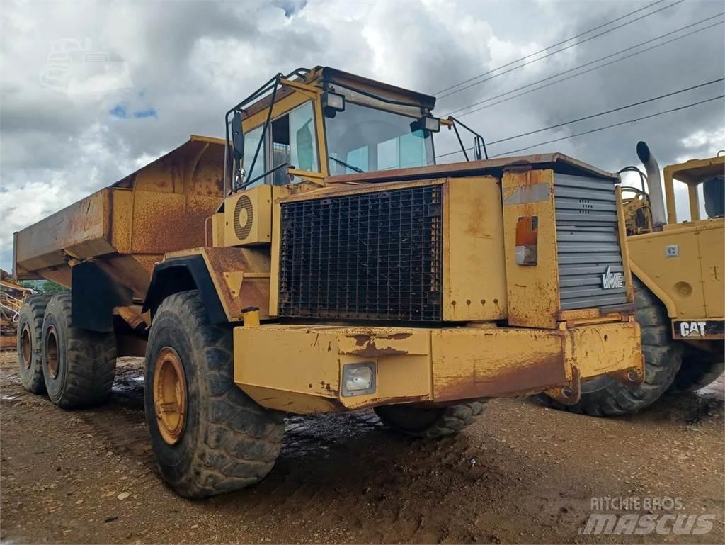 Volvo A35 Carrinhas de caixa fechada