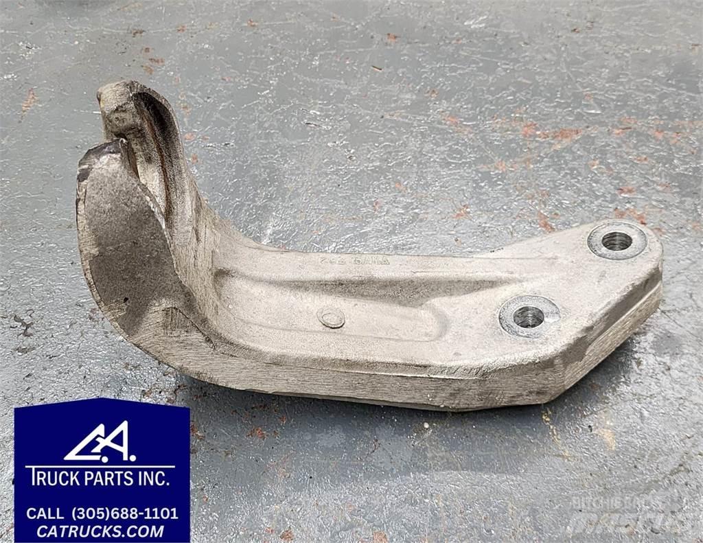 Volvo D13 Radiadores camiões e carrinhas