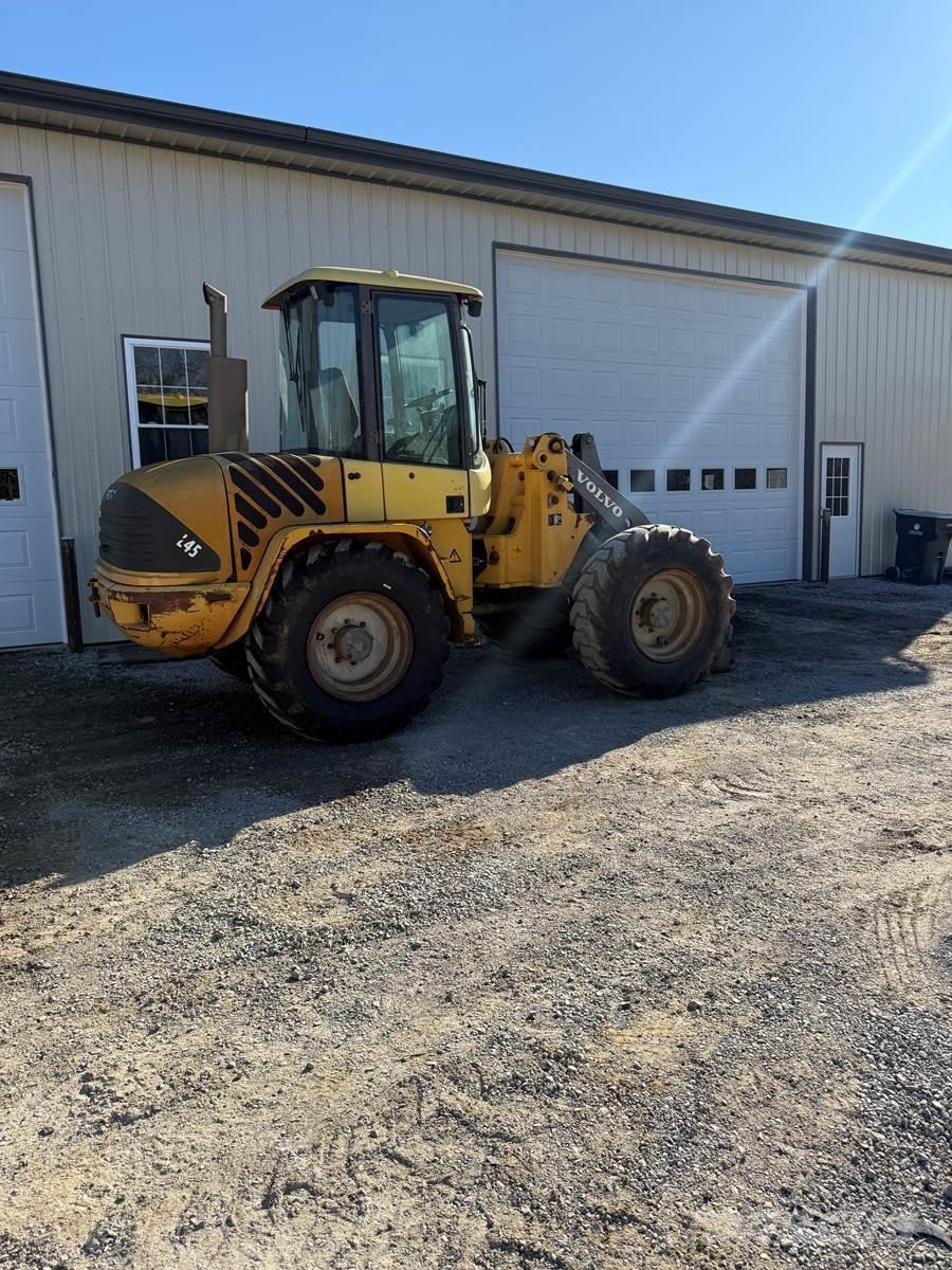 Volvo L45 Pás carregadoras de rodas