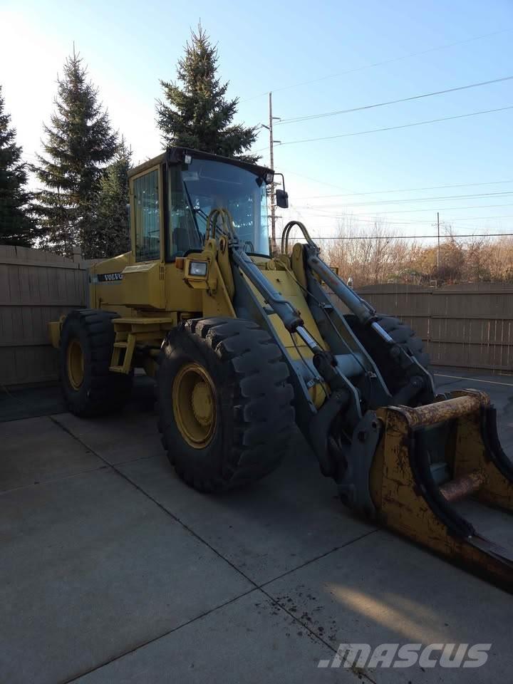 Volvo L90B Pás carregadoras de rodas