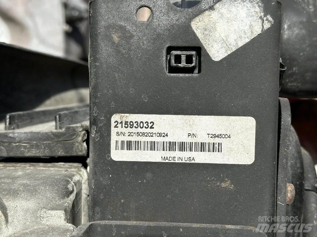 Volvo VNL Radiadores camiões e carrinhas