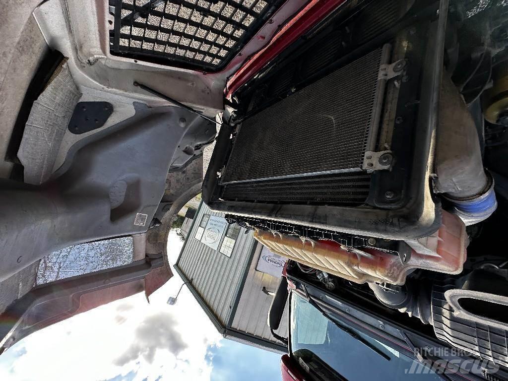 Volvo VNL Radiadores camiões e carrinhas