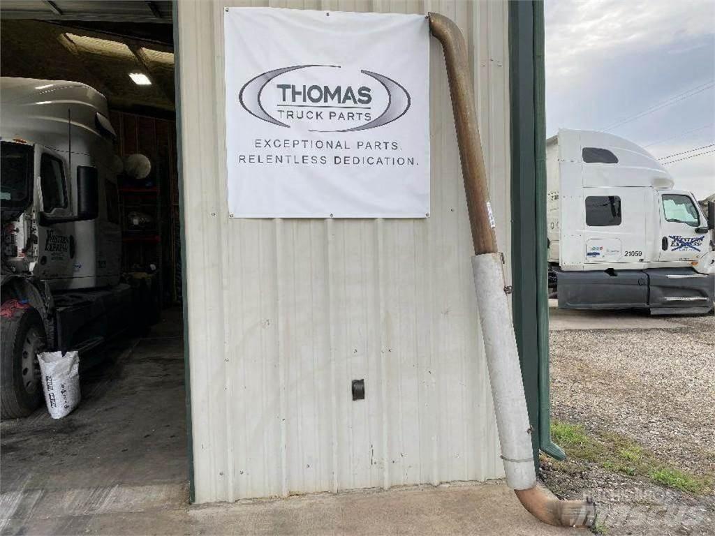 Volvo VNL Transportes - Outros
