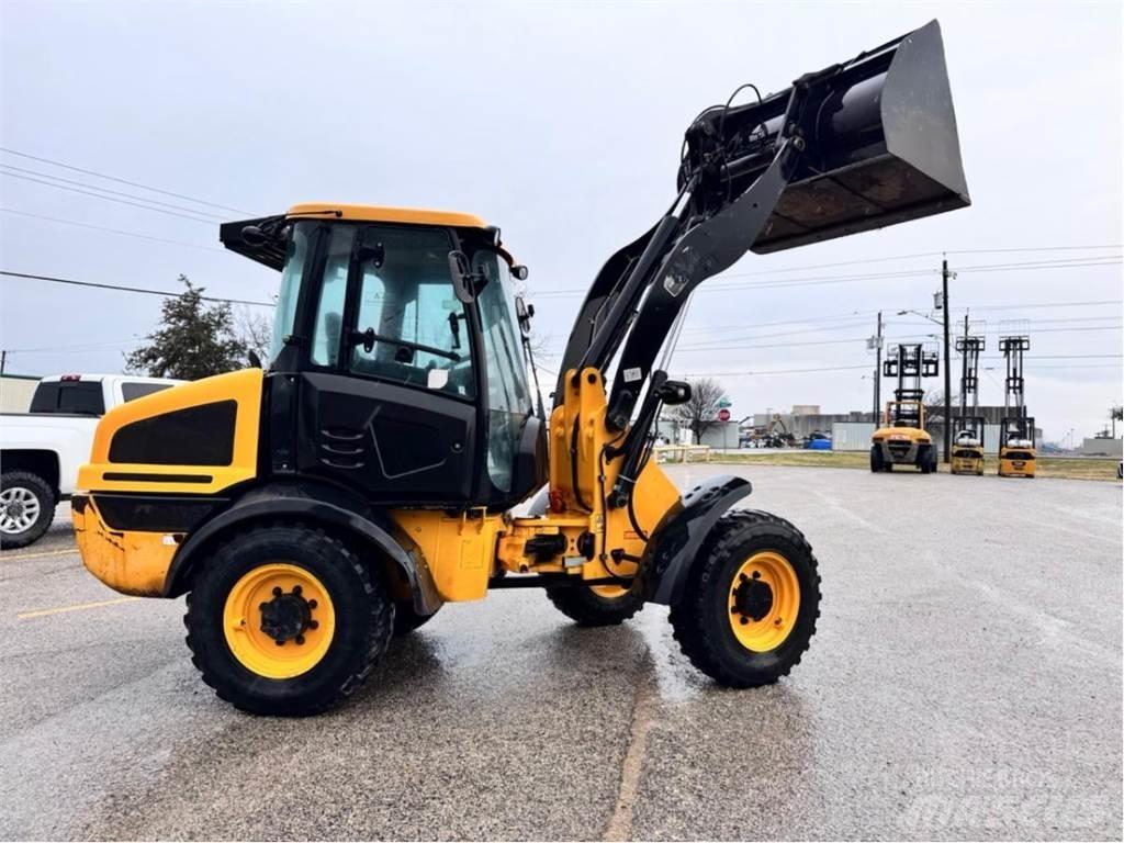 JCB 409 Pás carregadoras de rodas