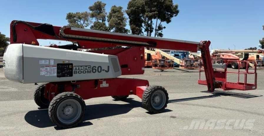 MEC 60J Elevadores braços articulados