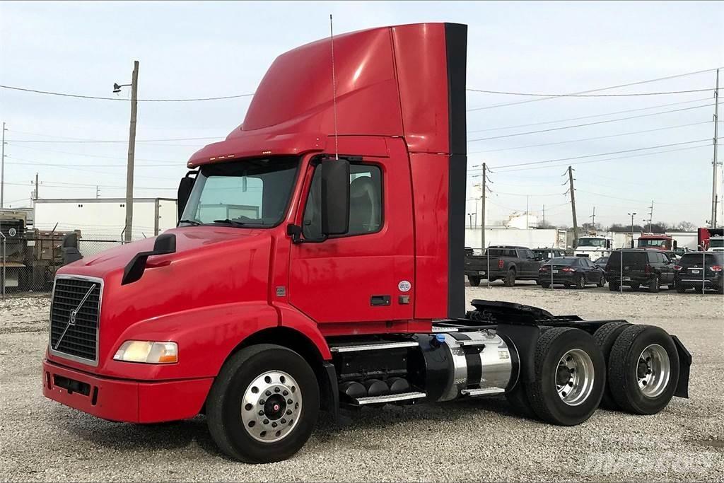Volvo VNM Camiões de chassis e cabine