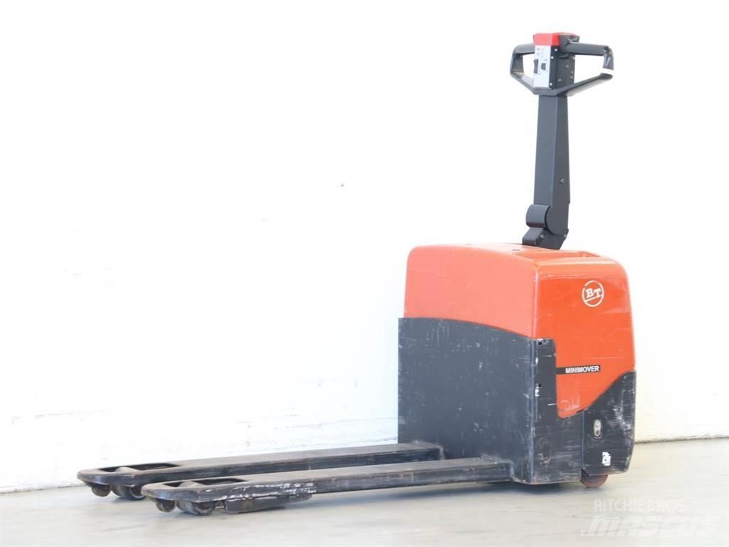 BT LWE 130 Empilhador para operador externo