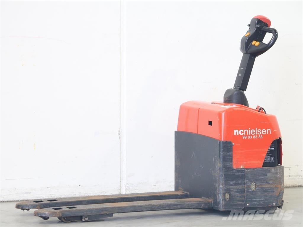 EP WP60-15 Empilhador para operador externo