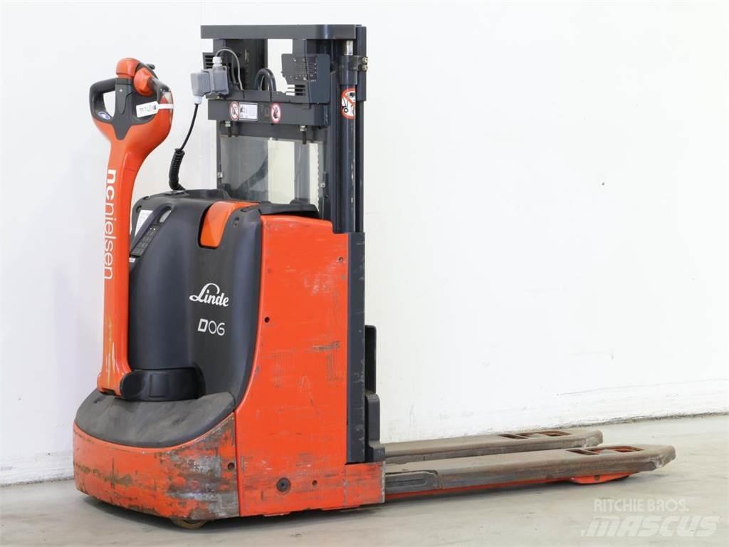 Linde D06/1160-00 Empilhador para operador externo
