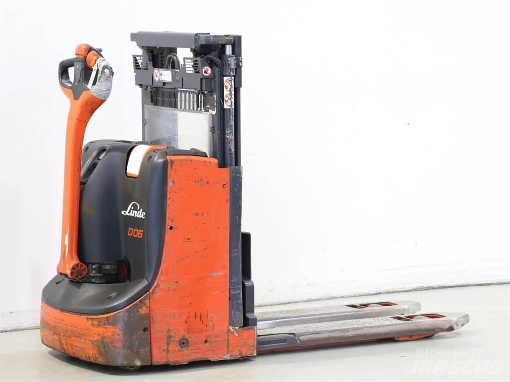 Linde D06/1160-00 Empilhador para operador externo