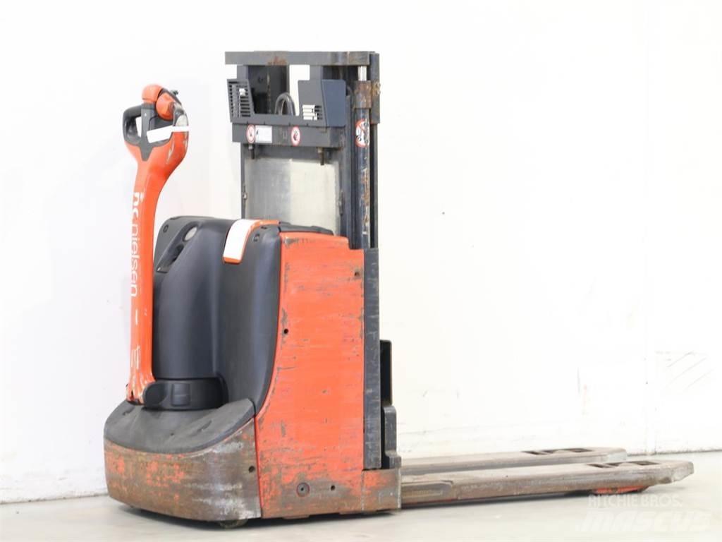 Linde D08/1160-00 Empilhador para operador externo