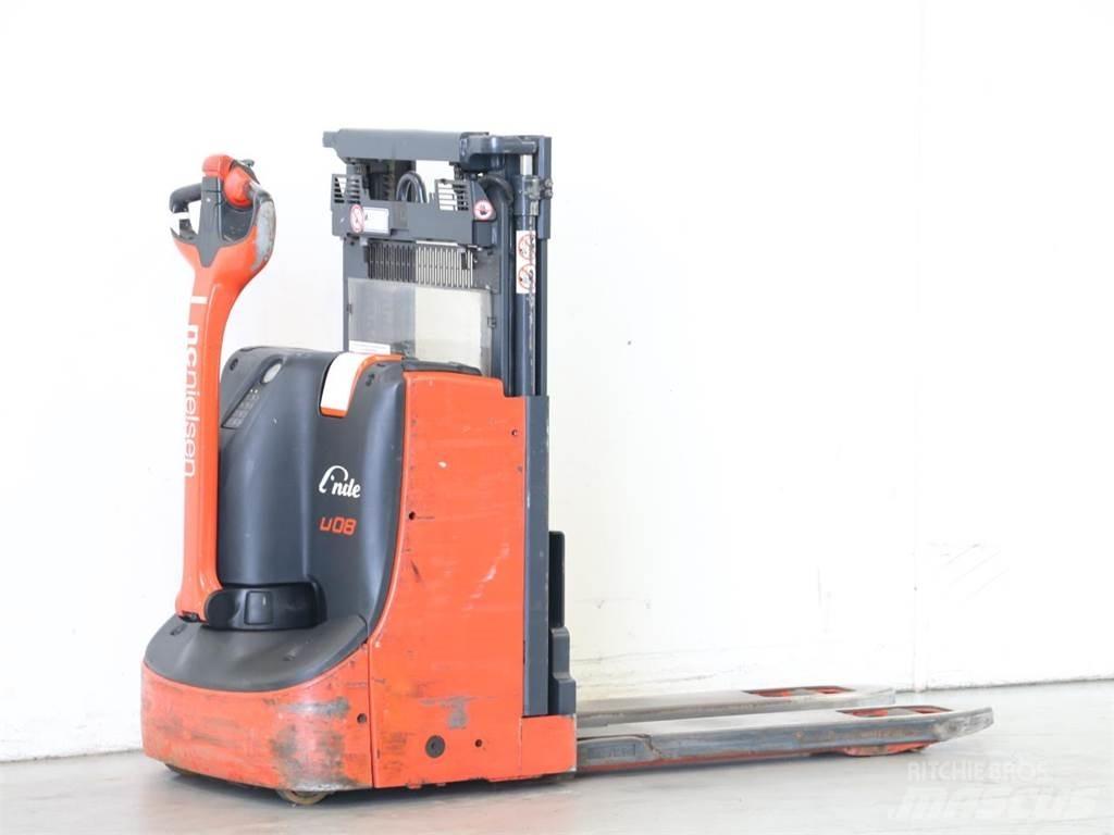 Linde D08/1160-00 Empilhador para operador externo