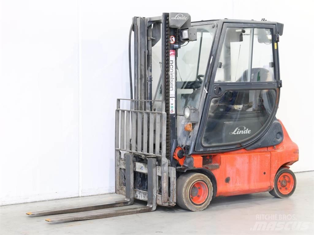 Linde E20P/335-02 Empilhadores eléctricos