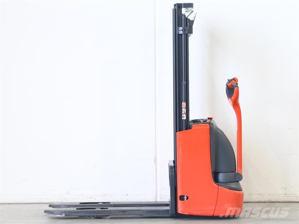 Linde L10/1172 Empilhador para operador externo