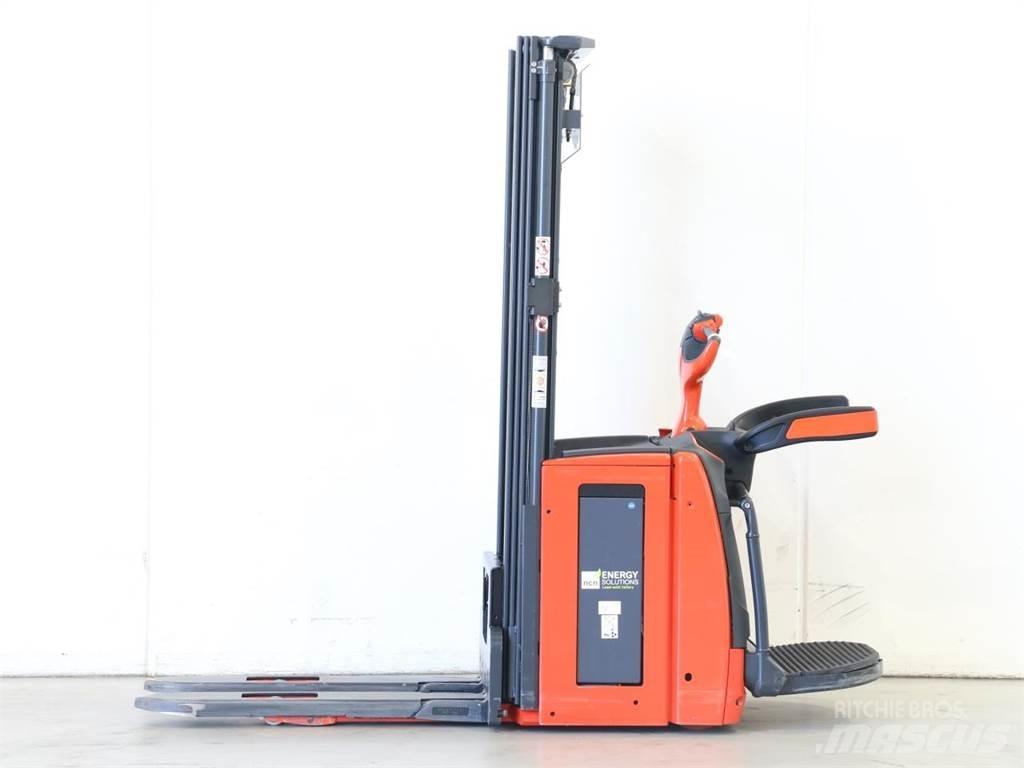 Linde L14AP/1173-01 Empilhador para operador externo