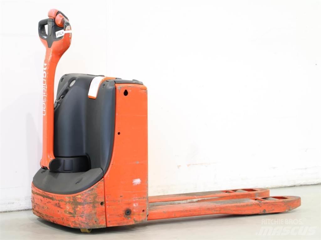 Linde T16/1152 Empilhador para operador externo