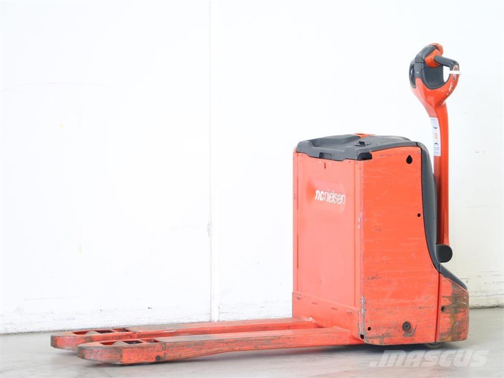 Linde T16/1152 Empilhador para operador externo