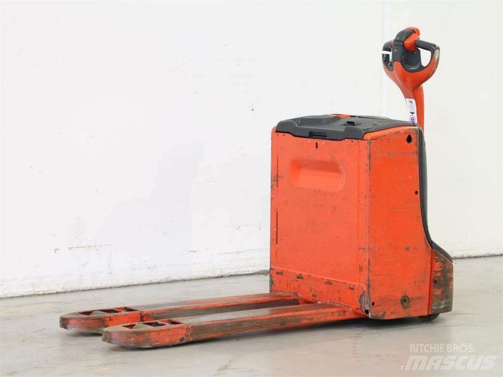 Linde T16/1152 Empilhador para operador externo