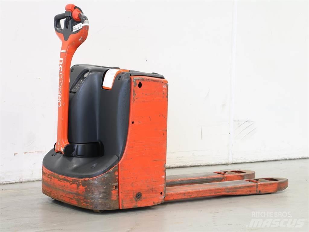 Linde T16/1152 Empilhador para operador externo