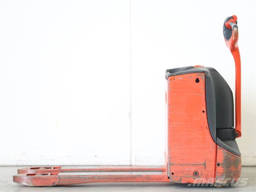 Linde T16/1152 Empilhador para operador externo