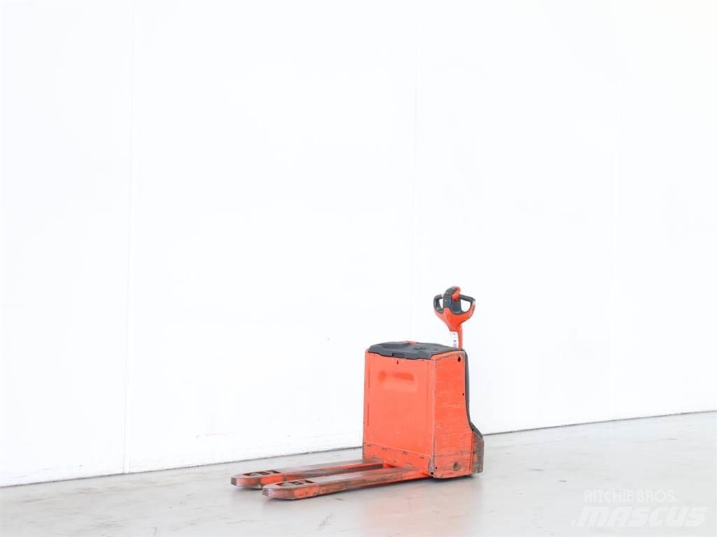Linde T16/1152 Empilhador para operador externo