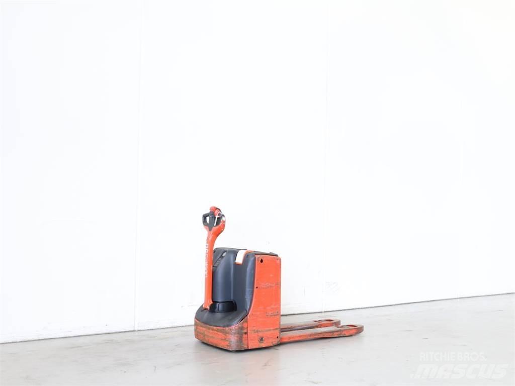 Linde T16/1152 Empilhador para operador externo