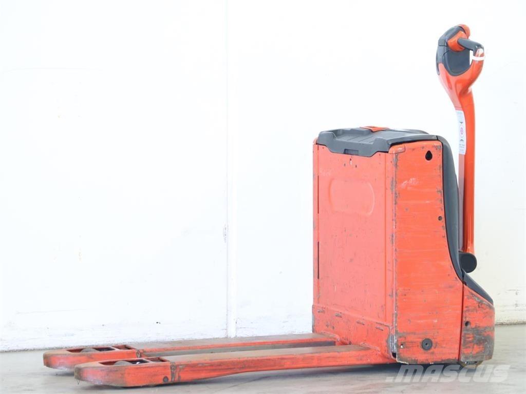 Linde T16/1152 Empilhador para operador externo