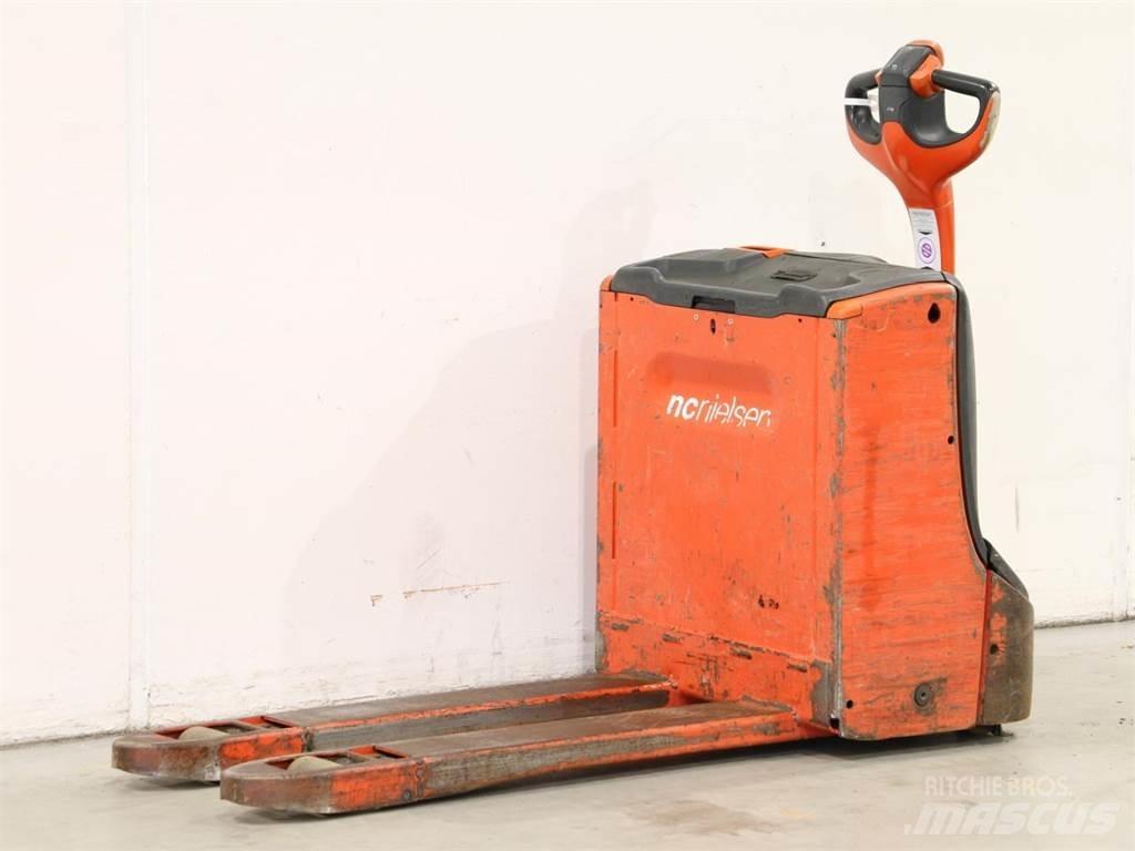 Linde T16/1152-00 Empilhador para operador externo