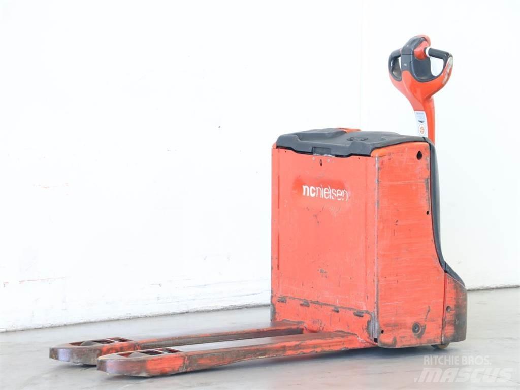 Linde T16/1152-00 Empilhador para operador externo