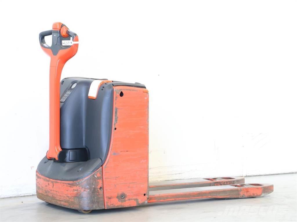 Linde T16/1152-00 Empilhador para operador externo