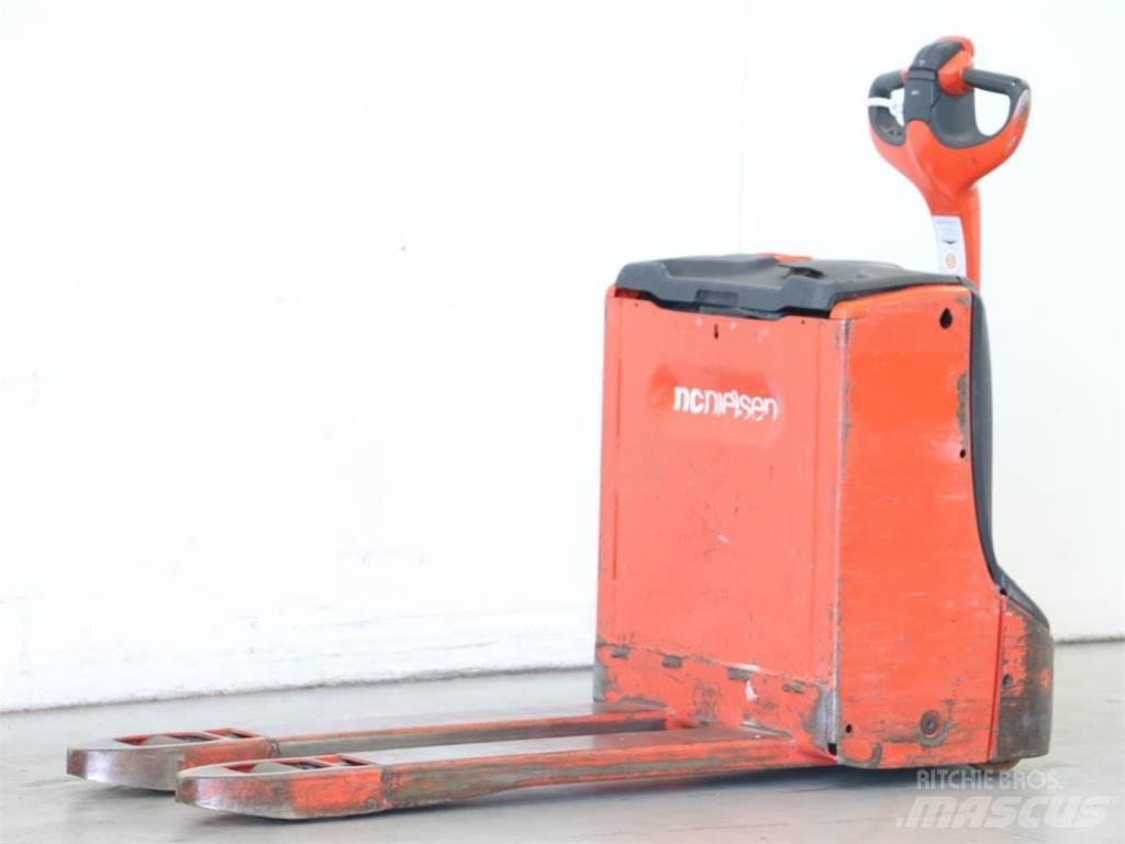 Linde T16/1152-00 Empilhador para operador externo
