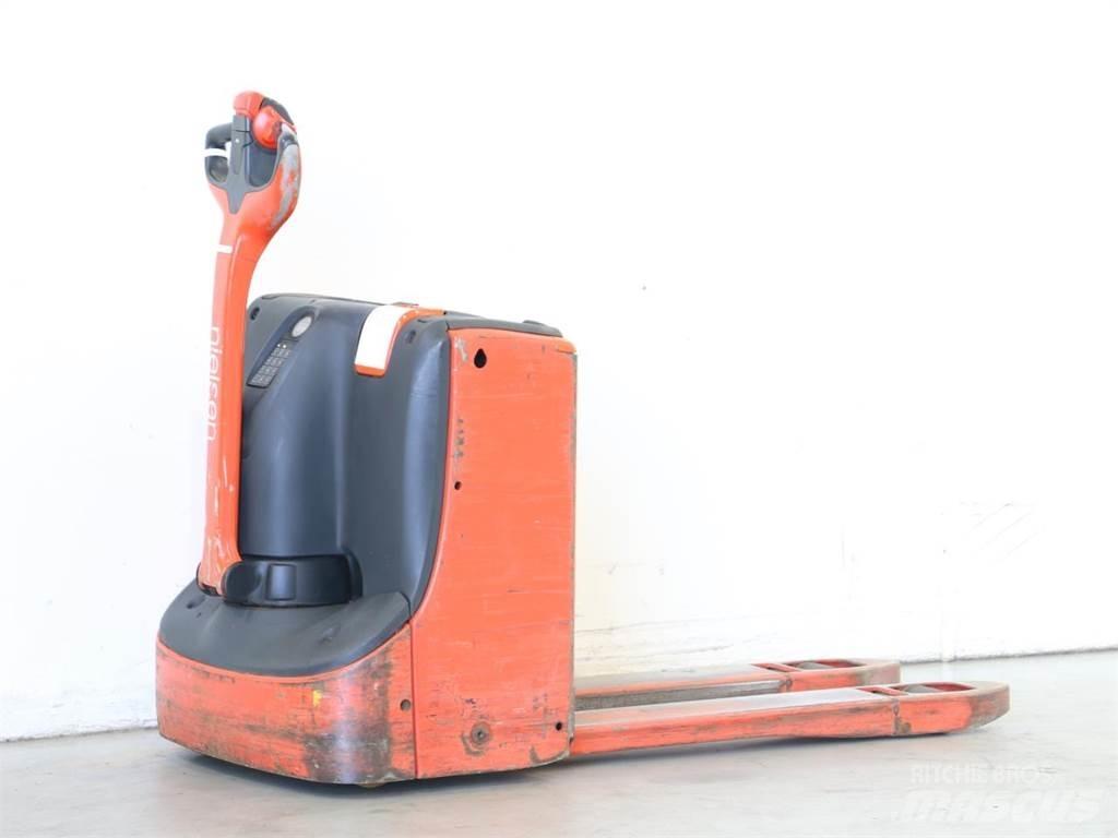Linde T16/1152-00 Empilhador para operador externo