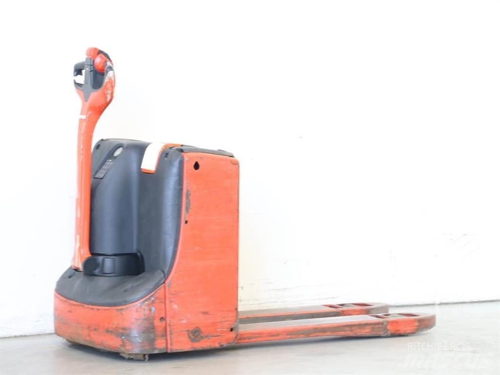 Linde T16/1152-00 Empilhador para operador externo