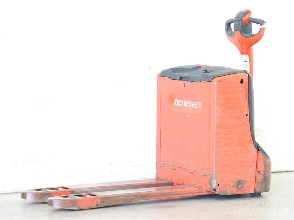 Linde T16/1152-00 Empilhador para operador externo