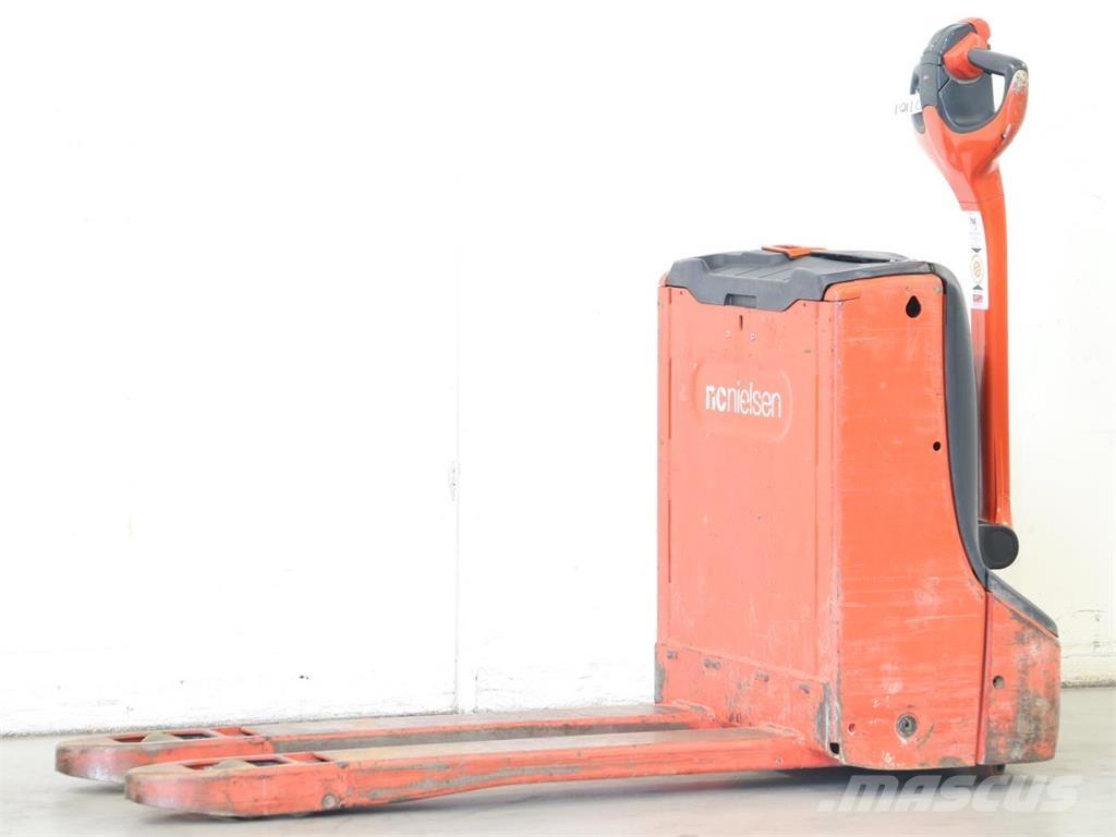 Linde T16/1152-02 Empilhador para operador externo