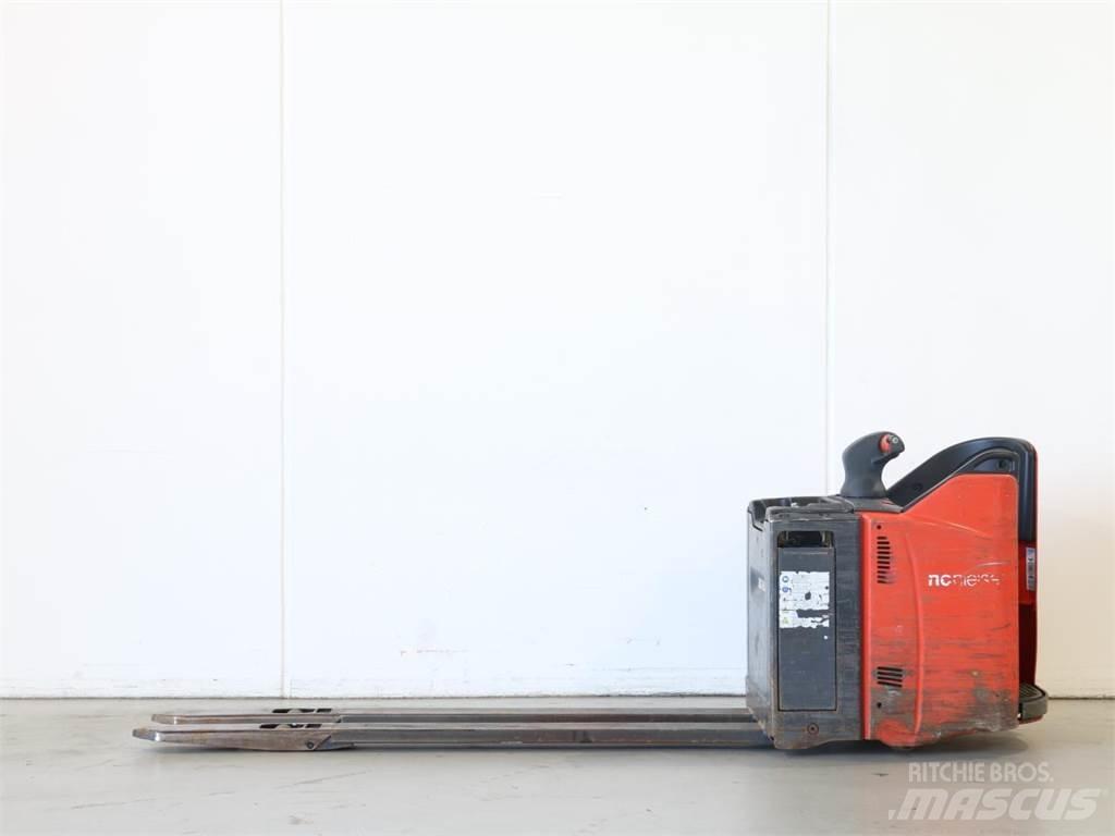 Linde T20SP/131-07 Empilhador para operador externo