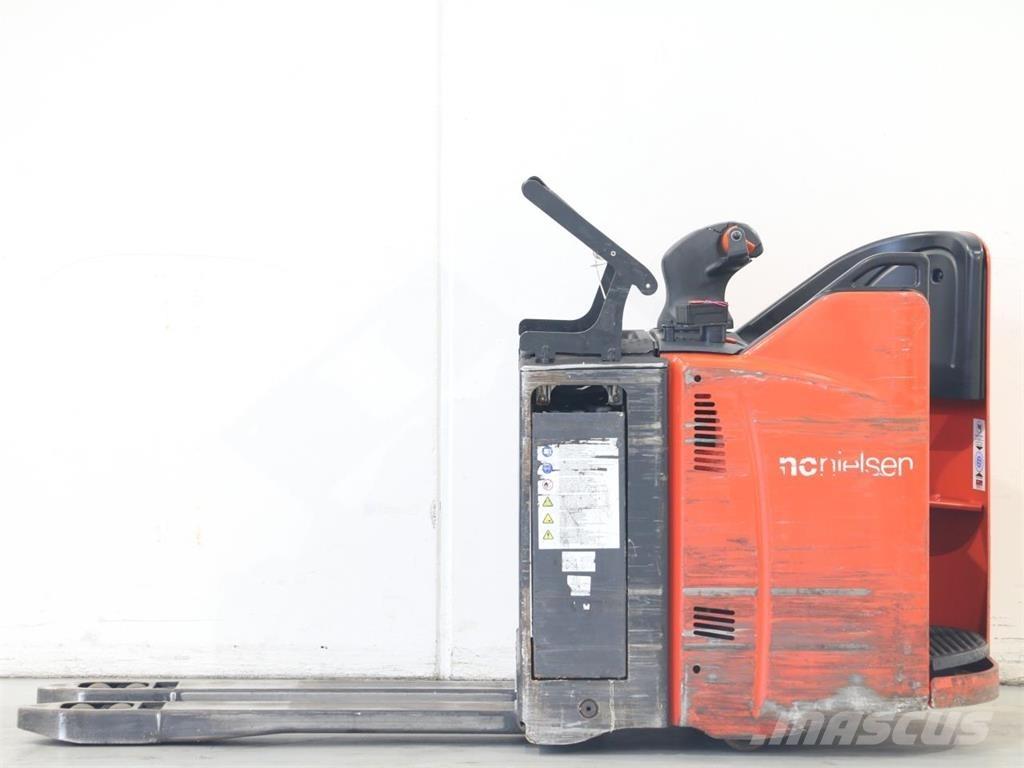 Linde T20SP/131-08 Empilhador para operador externo