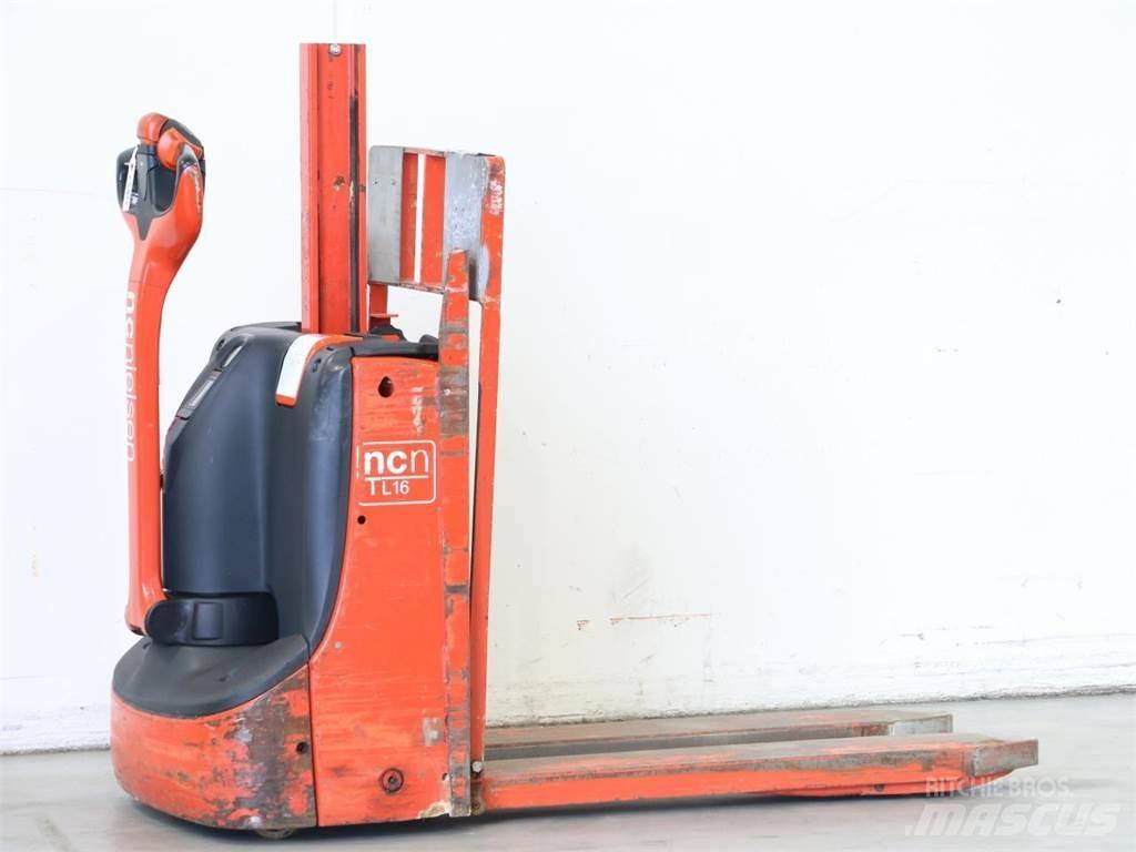 NCN TL16/1152-00 Empilhador para operador externo
