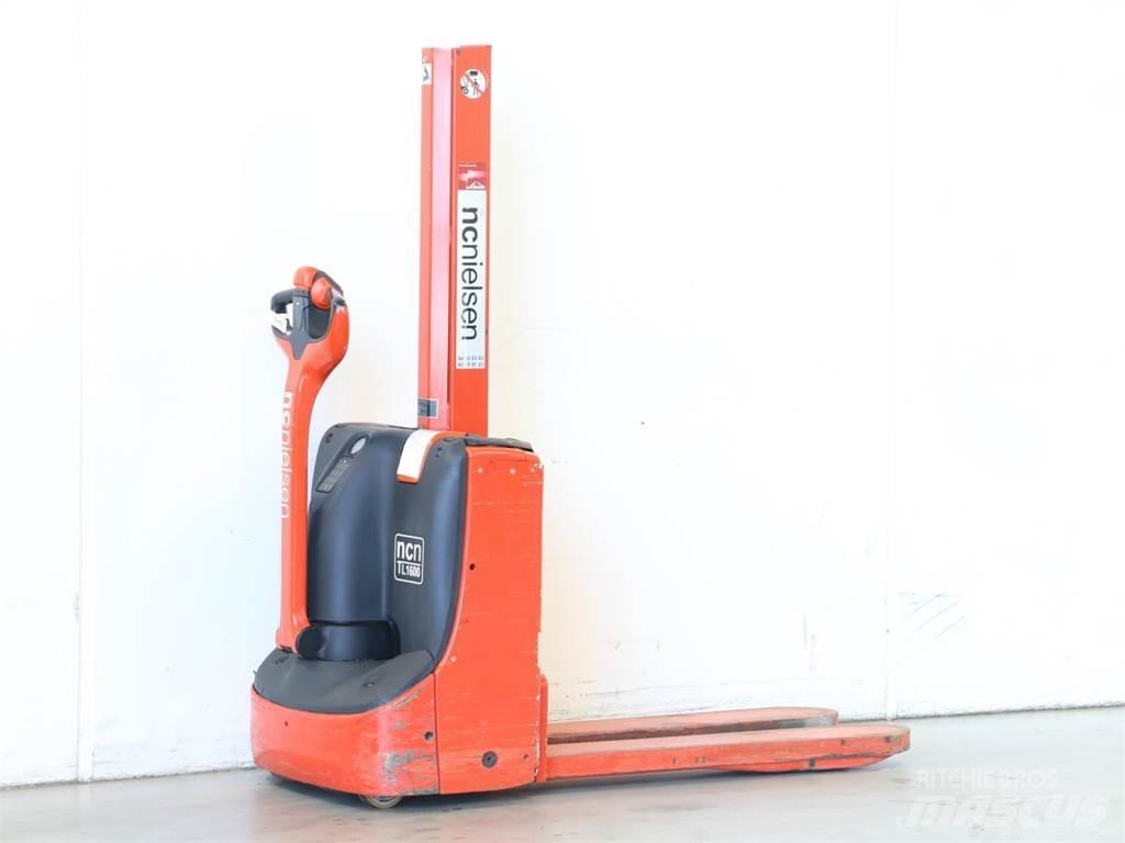 NCN TL1600/1152 Empilhador para operador externo