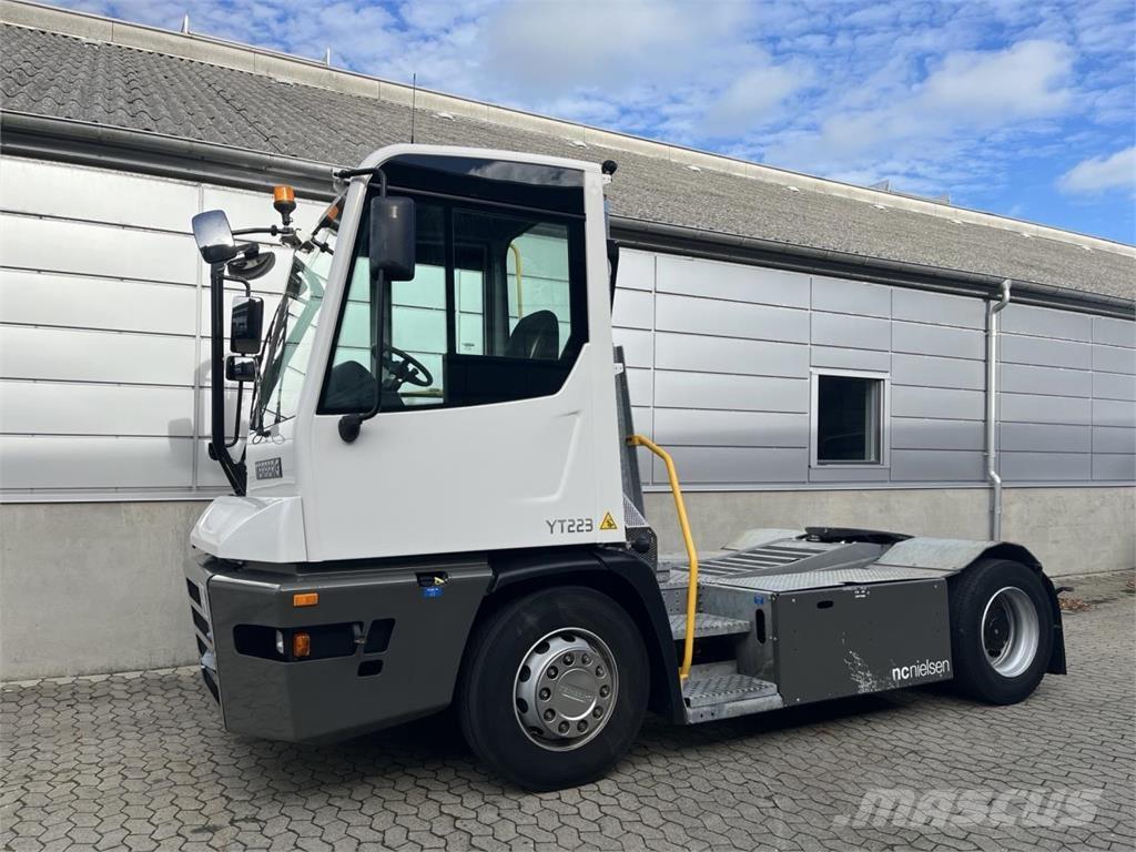 Terberg YT223 4x2 Movimentação cargas - Outros
