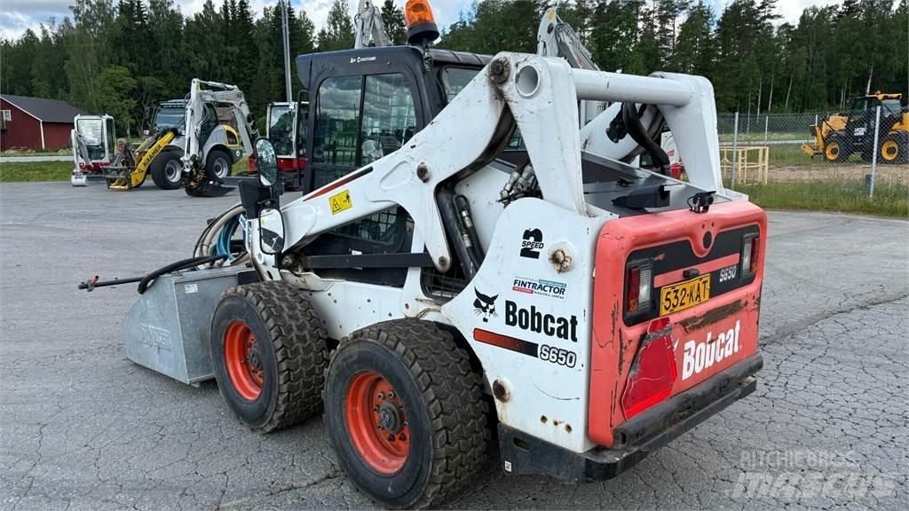 Bobcat S650 Carregadoras de direcção deslizante