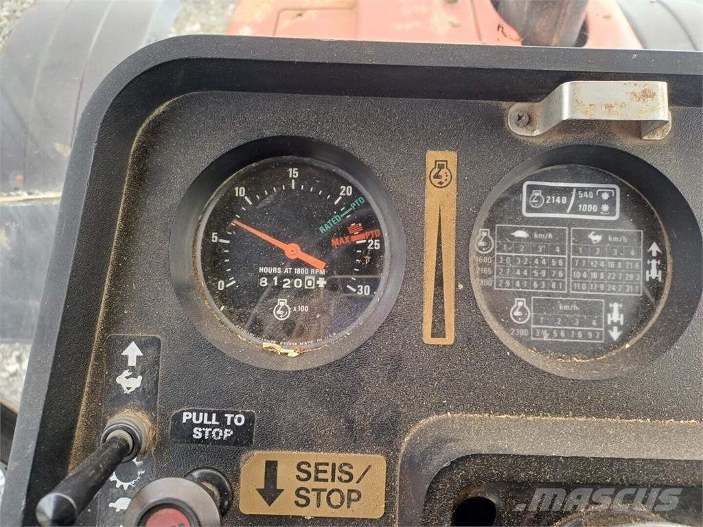 Case IH 685XL Tratores Agrícolas usados