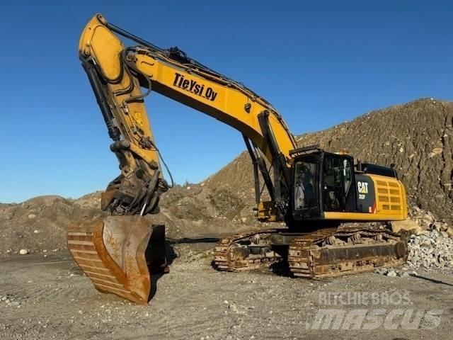 CAT 352F Escavadoras de rastos