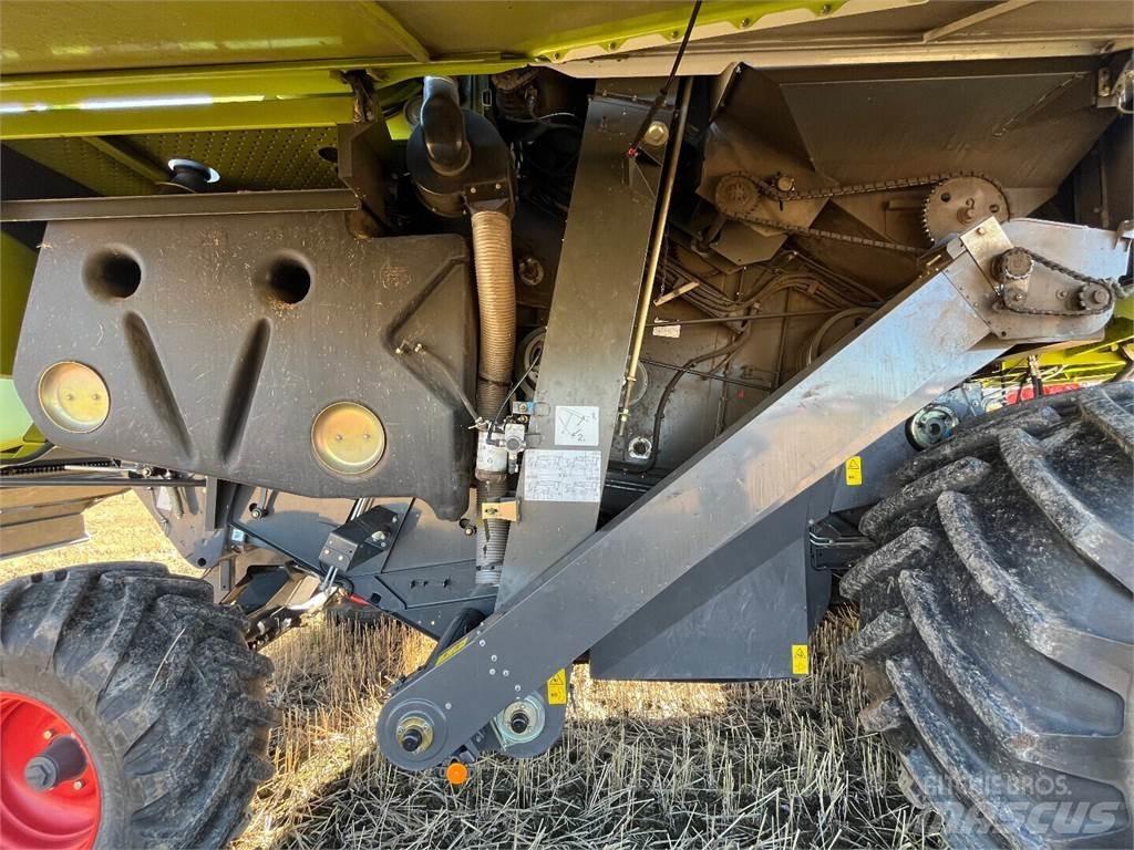 CLAAS Tucano 320 Ceifeiras debulhadoras