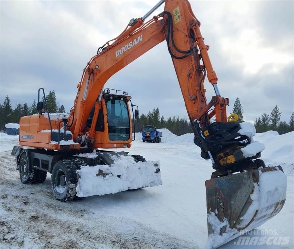 Doosan DX160W Escavadoras de rastos