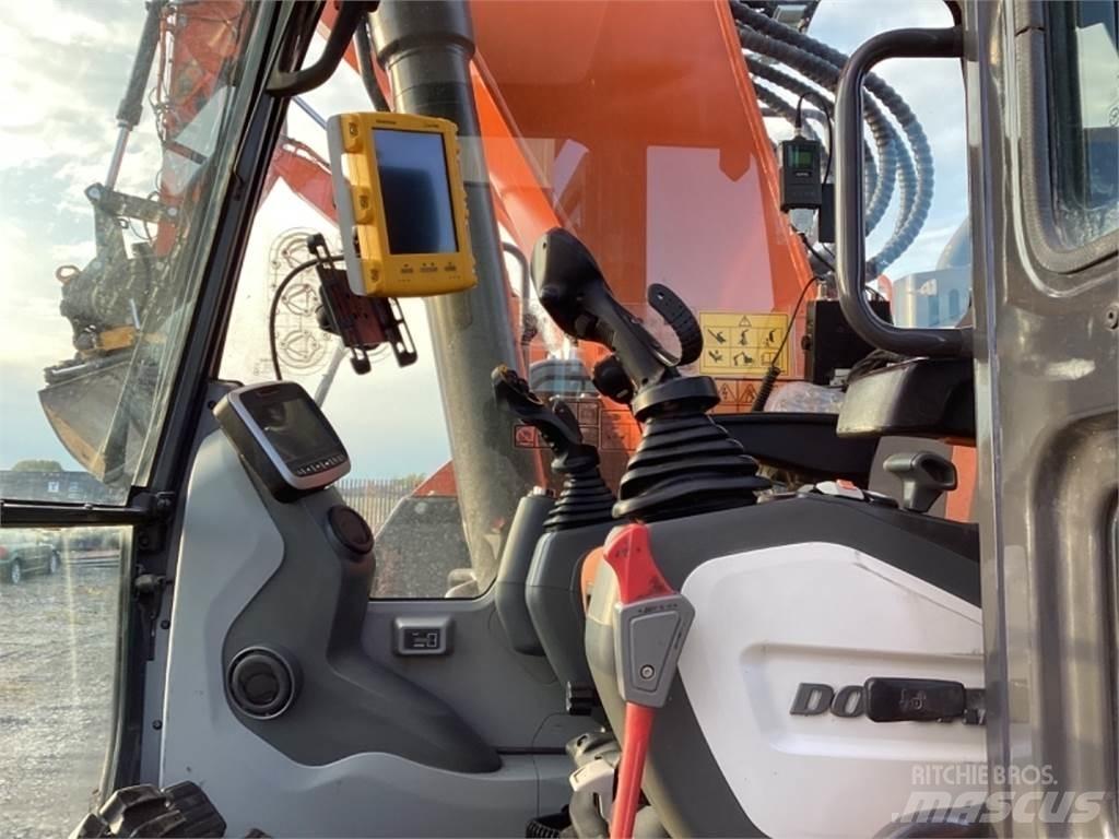 Doosan DX235 LCR Escavadoras de rastos
