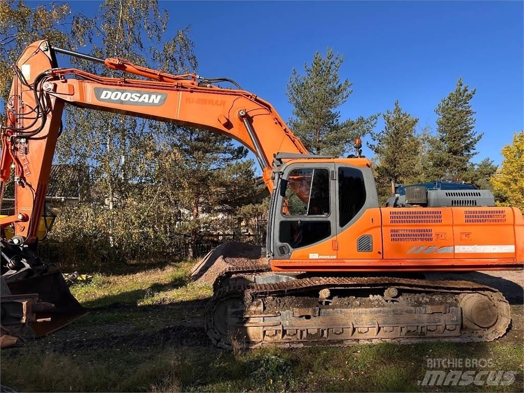 Doosan DX300 LC-3 Escavadoras de rastos