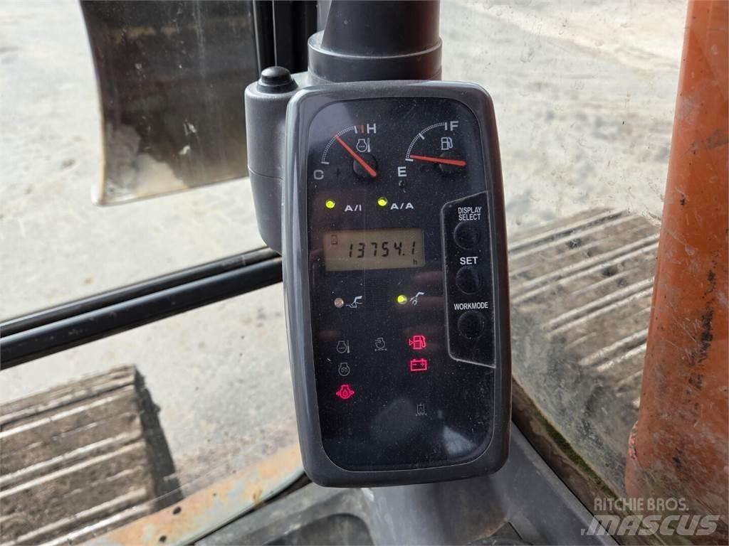 Hitachi ZX180 LC Escavadoras de rastos